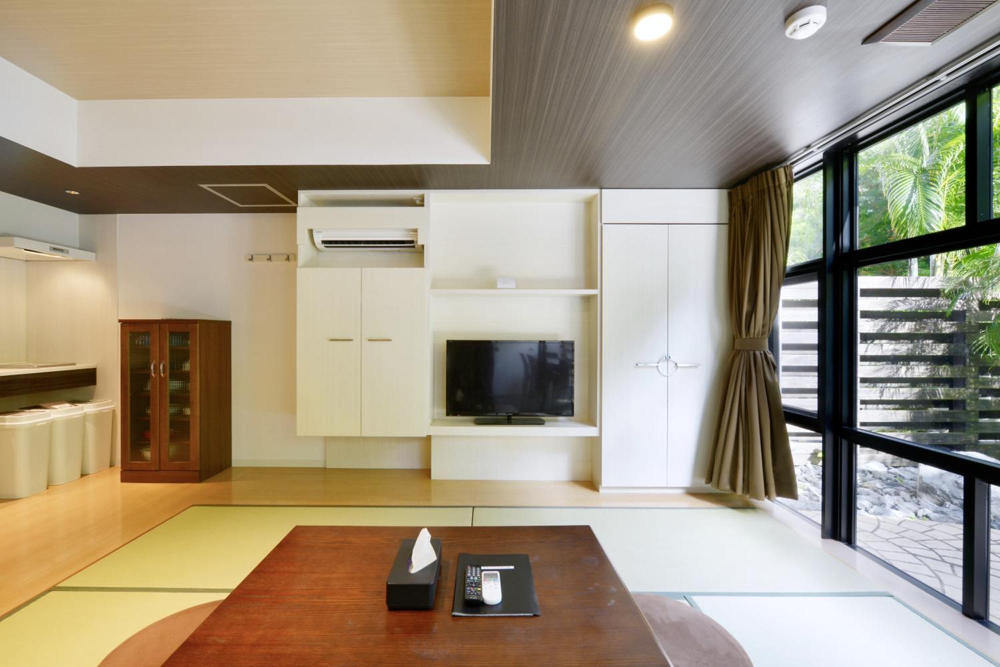 Karry Condo Churaumi Motobu Buitenkant foto